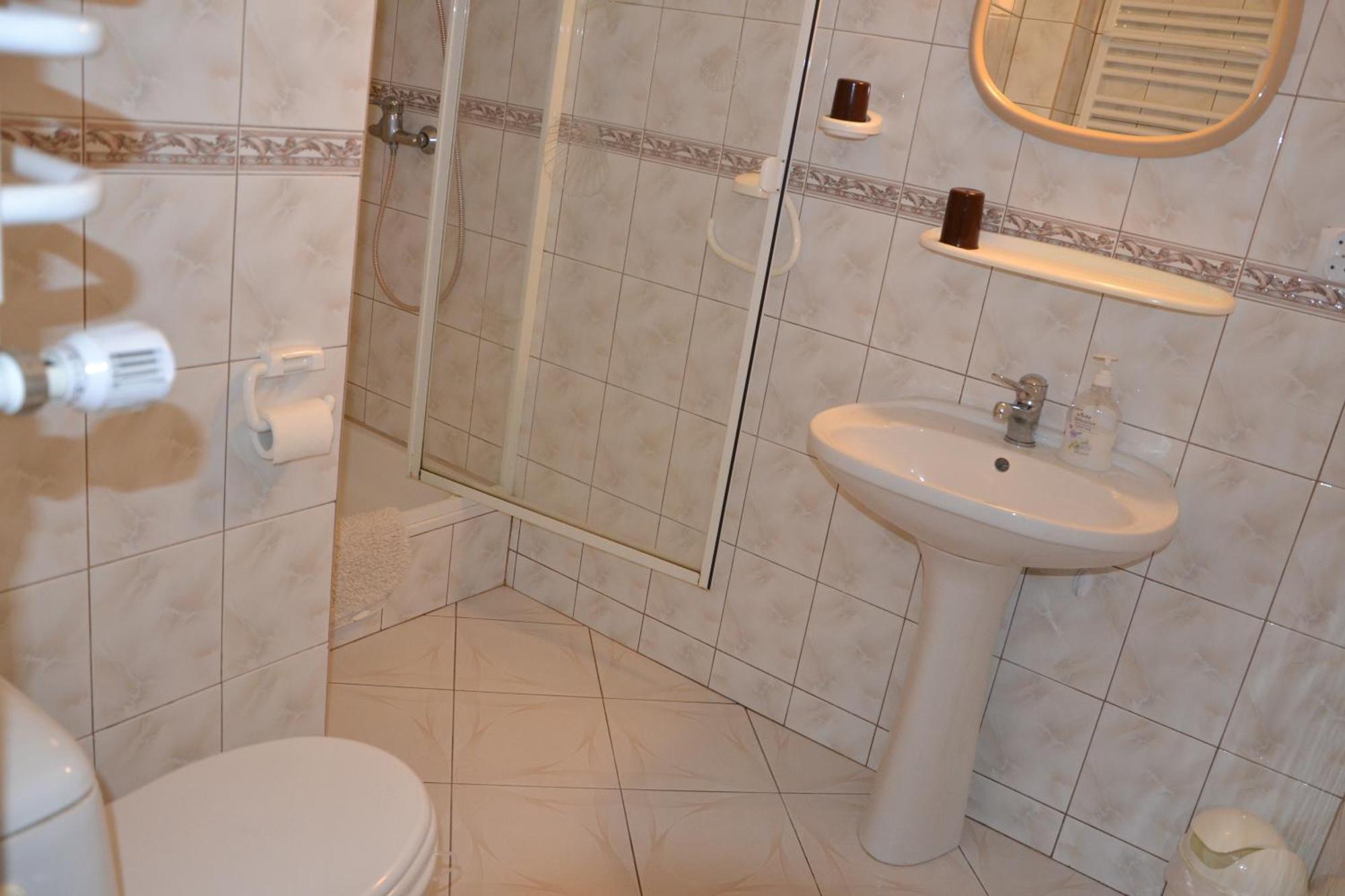 Gosciniec Yaga Bed & Breakfast Wilkasy Bagian luar foto