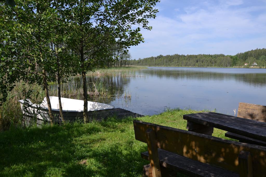 Gosciniec Yaga Bed & Breakfast Wilkasy Bagian luar foto