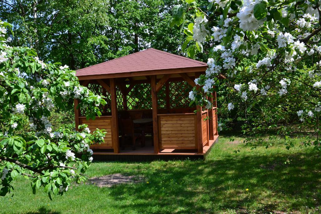 Gosciniec Yaga Bed & Breakfast Wilkasy Bagian luar foto
